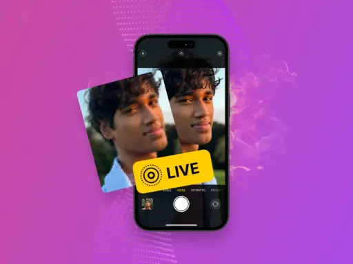 En ung man fångad i en live foto-upplevelse på en iPhone.