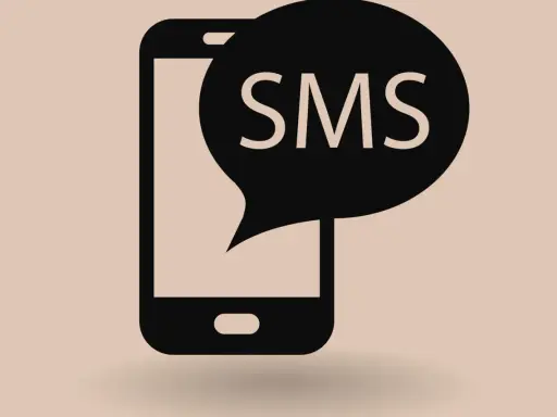 Enkel illustration av en mobiltelefon med en pratbubbla som visar texten "SMS". Ett meddelande i mobilen.
