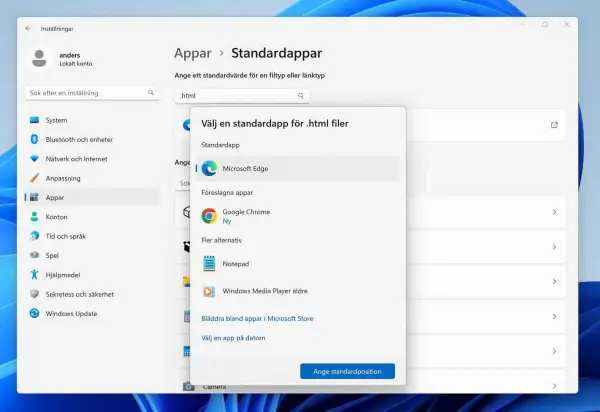 Inställningar för appar i Windows 11. Välj standardapp för .html-filer, t.ex. Microsoft Edge eller Google Chrome.